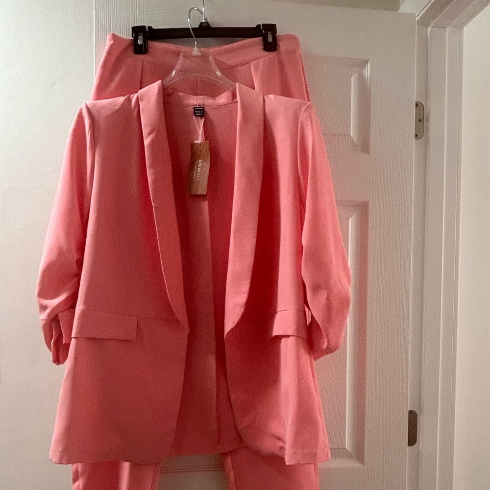 Pink Blazer/ Pants Set - Picture 3 of 6